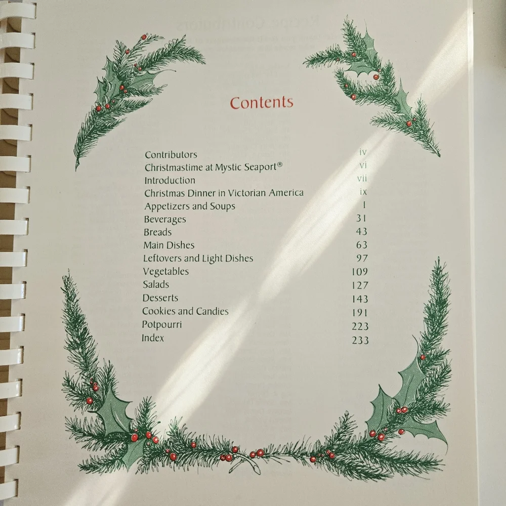Christmas Memories Cookbook 1990 6th Printing Mystic Seaport Cottagecore -VG